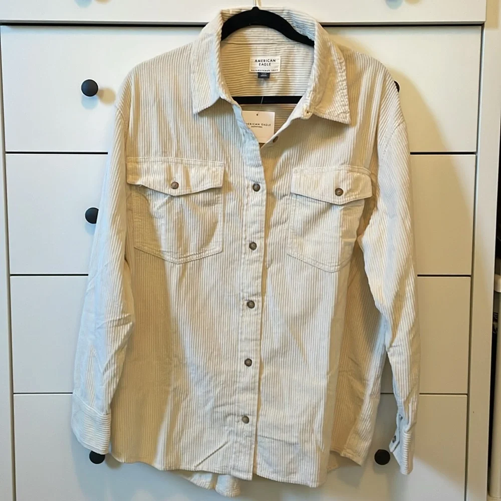 American Eagle Outfitters Oversized Cream Corduroy Shacket in Large NWT - Picture 3 of 15